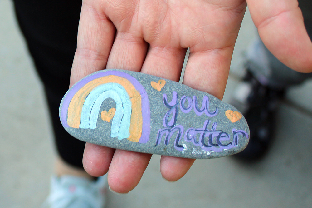 a rock painted with the inscription: you matter